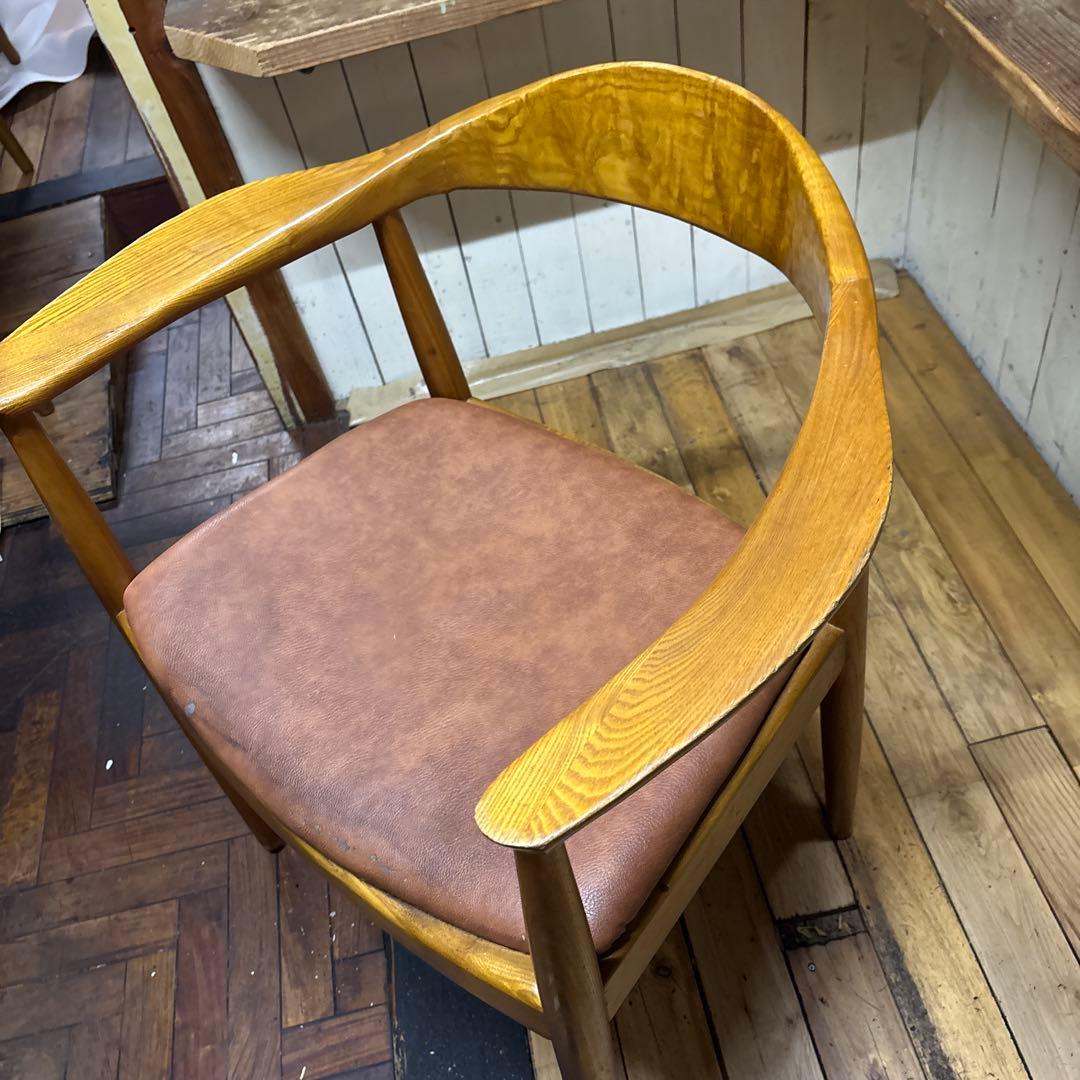 仮　ありさ　ザ・チェア　リプロダクト　ABCD4脚