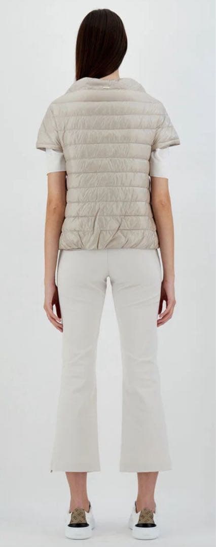 こだわりや　 Herno ケープイコニコエミリア ジャケッ ト