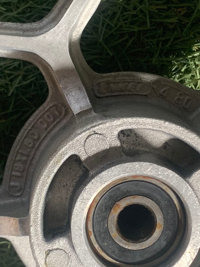 送料込み　GS400 ホイール　前後　スズキ