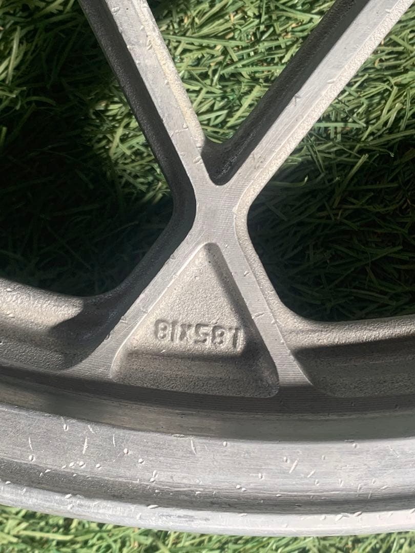 送料込み　GS400 ホイール　前後　スズキ