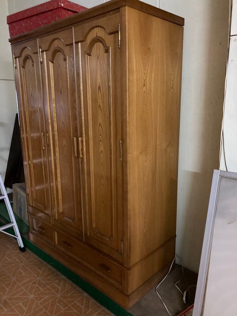 お値打ち！和ダンス高級家具店頭保管未使用店じまいの為出品桐箪笥