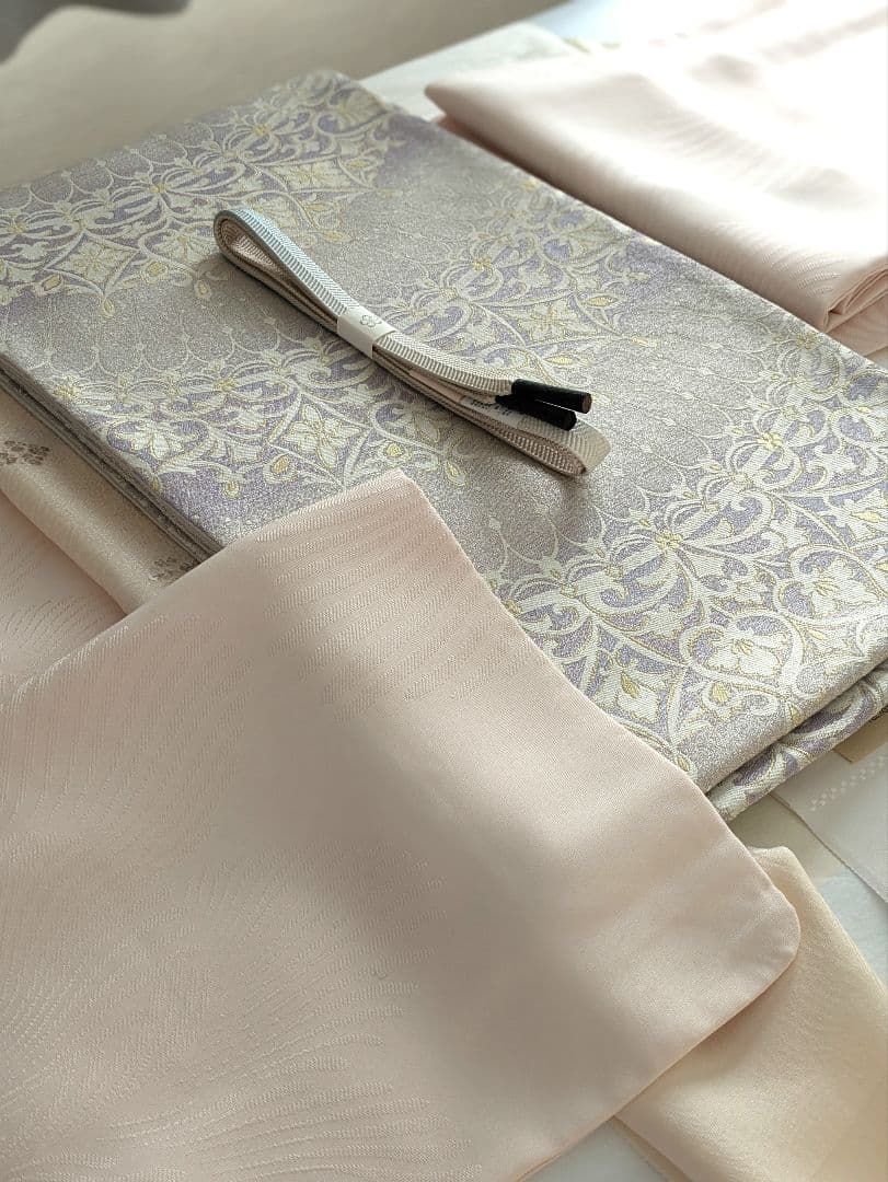 正絹西陣織まいづるティアラ文様豪華袋帯