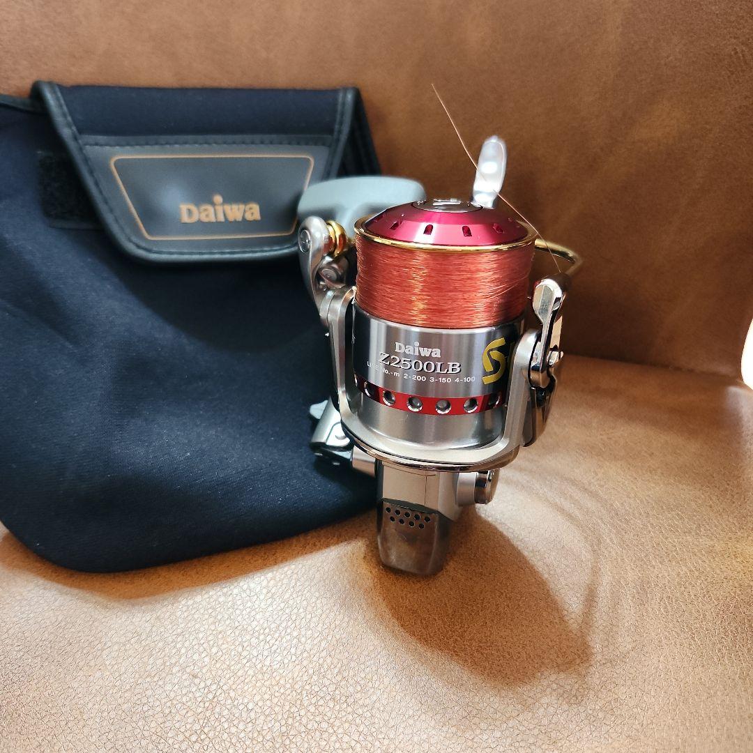 Daiwa トウナメントZ2500LB スピニングリール
