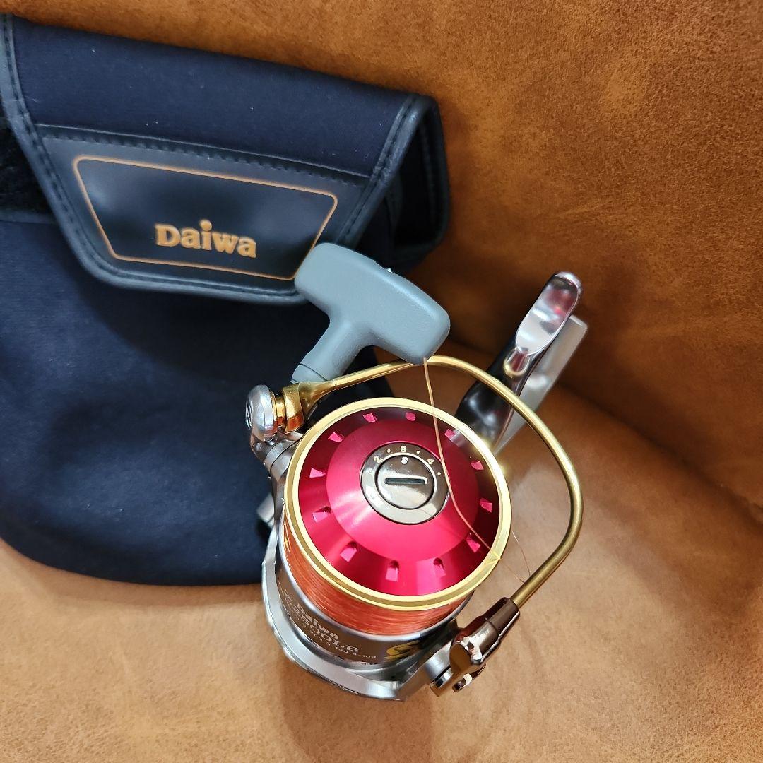 Daiwa トウナメントZ2500LB スピニングリール