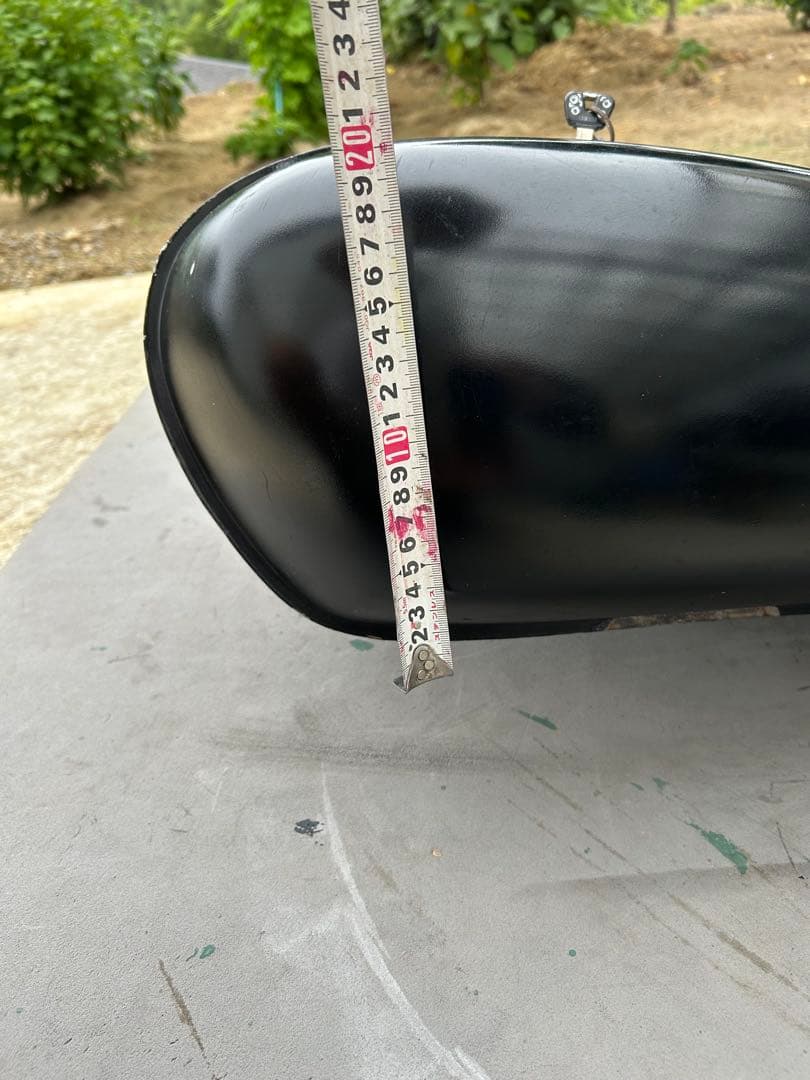 ブラックバイクタンク 鍵付き