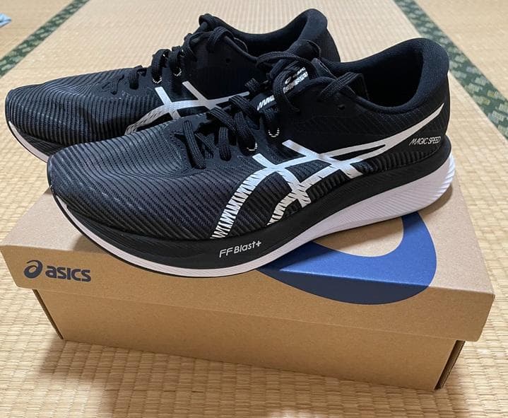 アシックス MAGIC SPEED３ WIDE 25.5cm マジックスピード