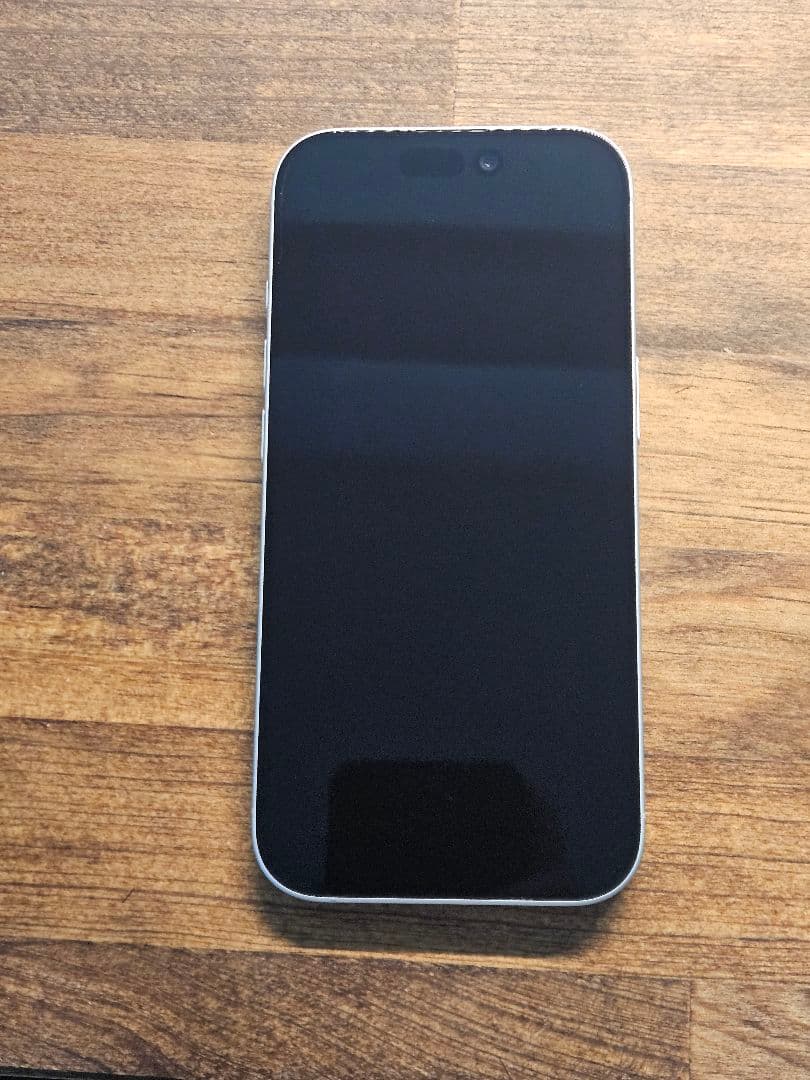 iPhone17 256GB ホワイト simフリー　最大容量100%