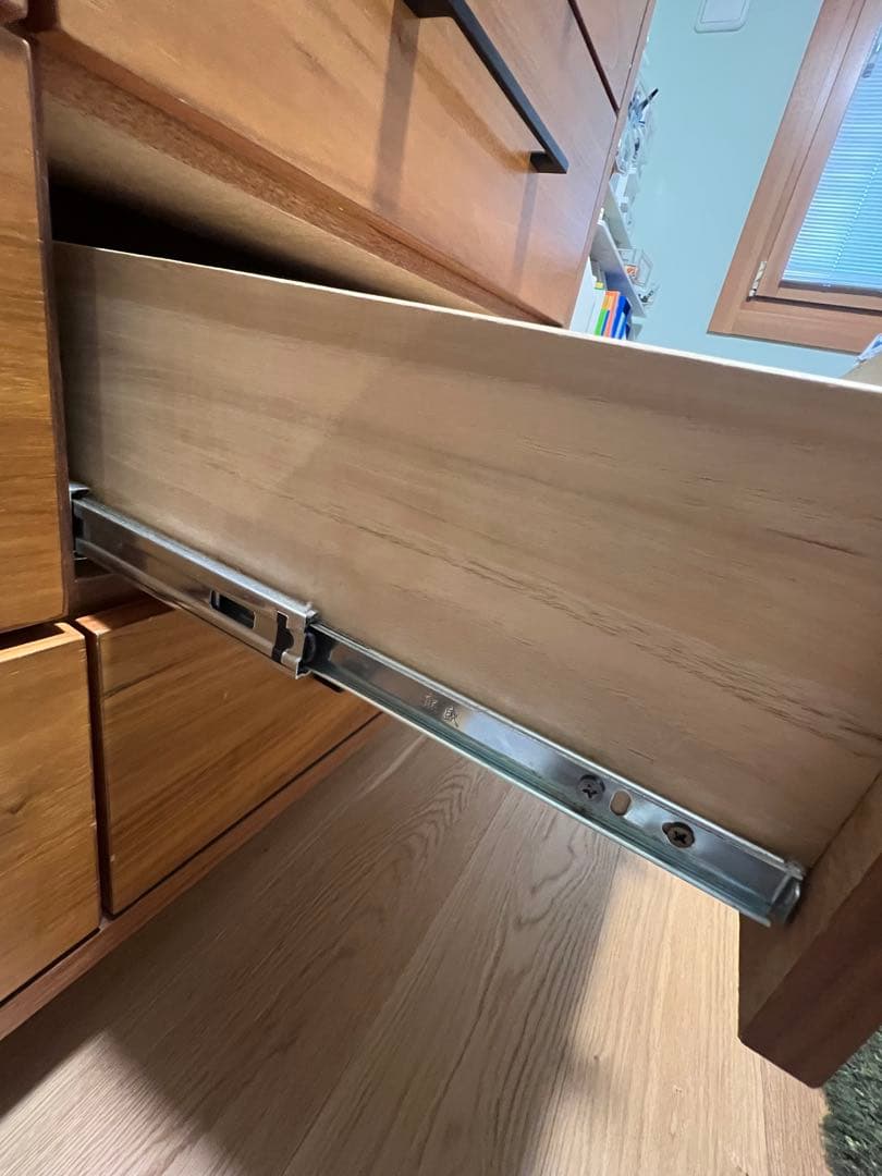 ロー チェスト ウォルナット　幅120 高さ94 奥行45