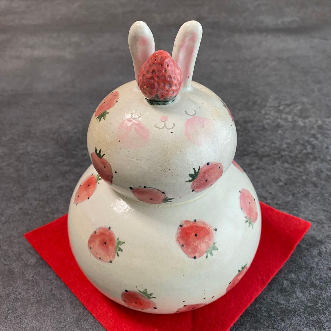 新品【やまぐちあさこ】粉引きイチゴうさぎの鏡餅(大)