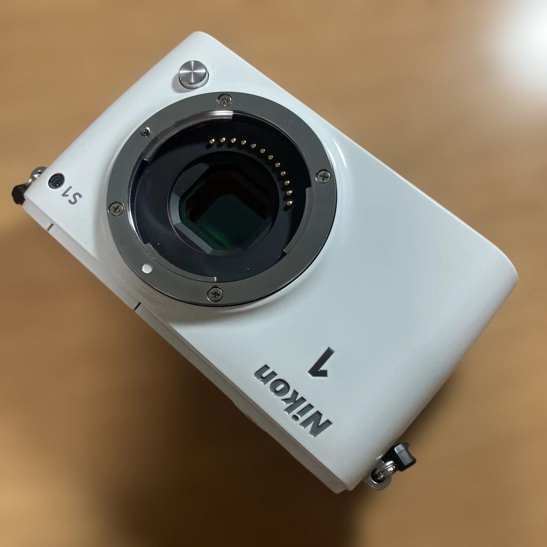 Nikon1 J1 ホワイト ダブルズームセット