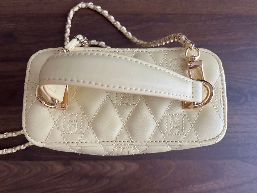 バッグ Herlipto Monogram Quilted Vanity Bag