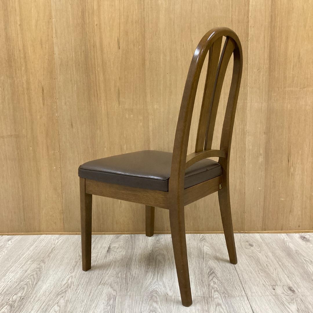 【飛騨産業】HIDA キツツキ　ダイニングチェア　椅子　革張り　A