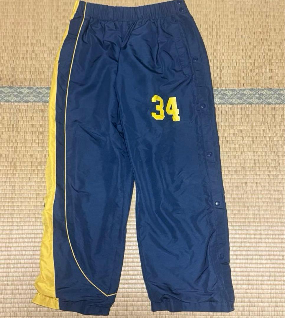 高校バスケットボール部シャカシャカズボン