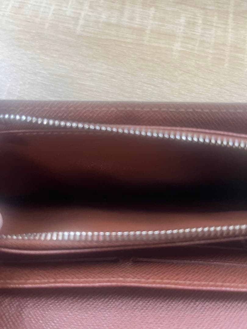 ルイ.ヴィトン二つ折り長財布モノグラム