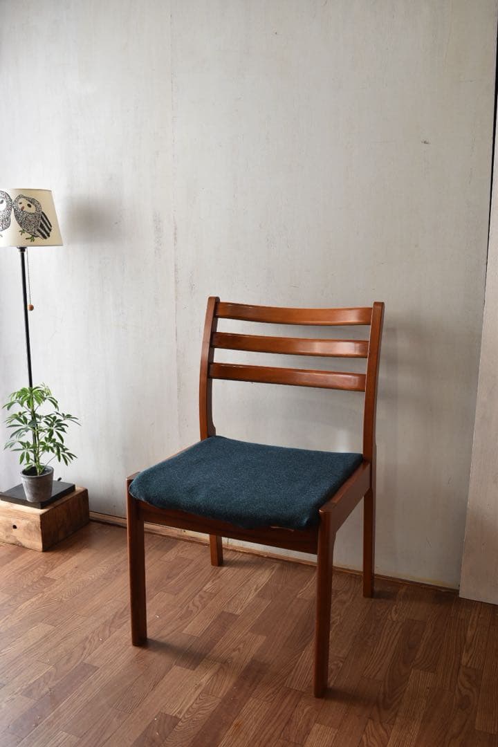 めしくら TENDO BRASILEIRA chair