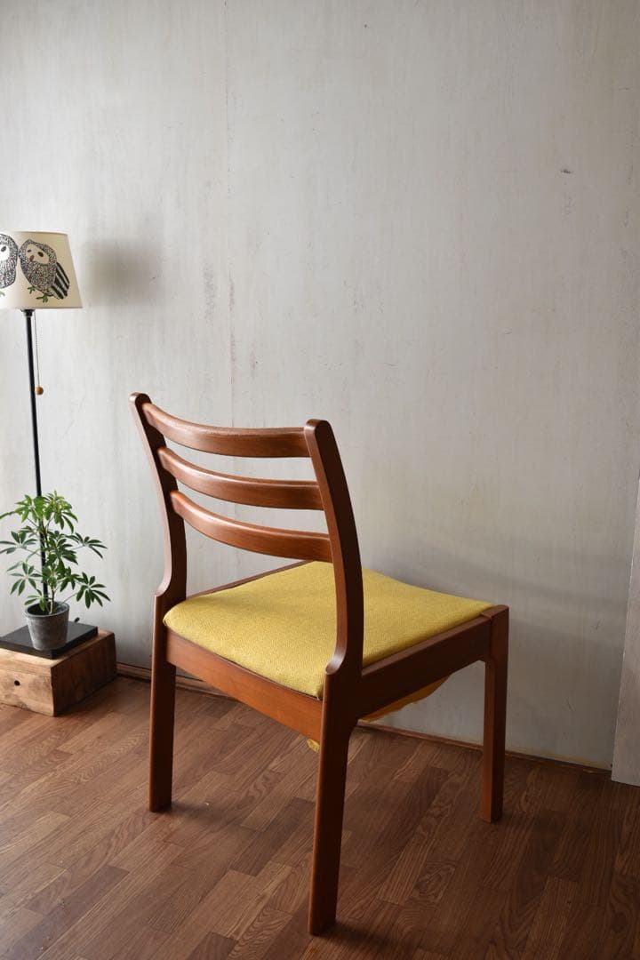 めしくら TENDO BRASILEIRA chair