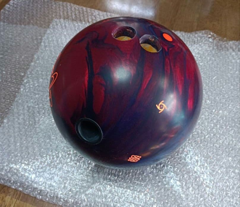 PHYSIX フィジックス　初代　未使用　ドリル済　ボウリング　ストーム