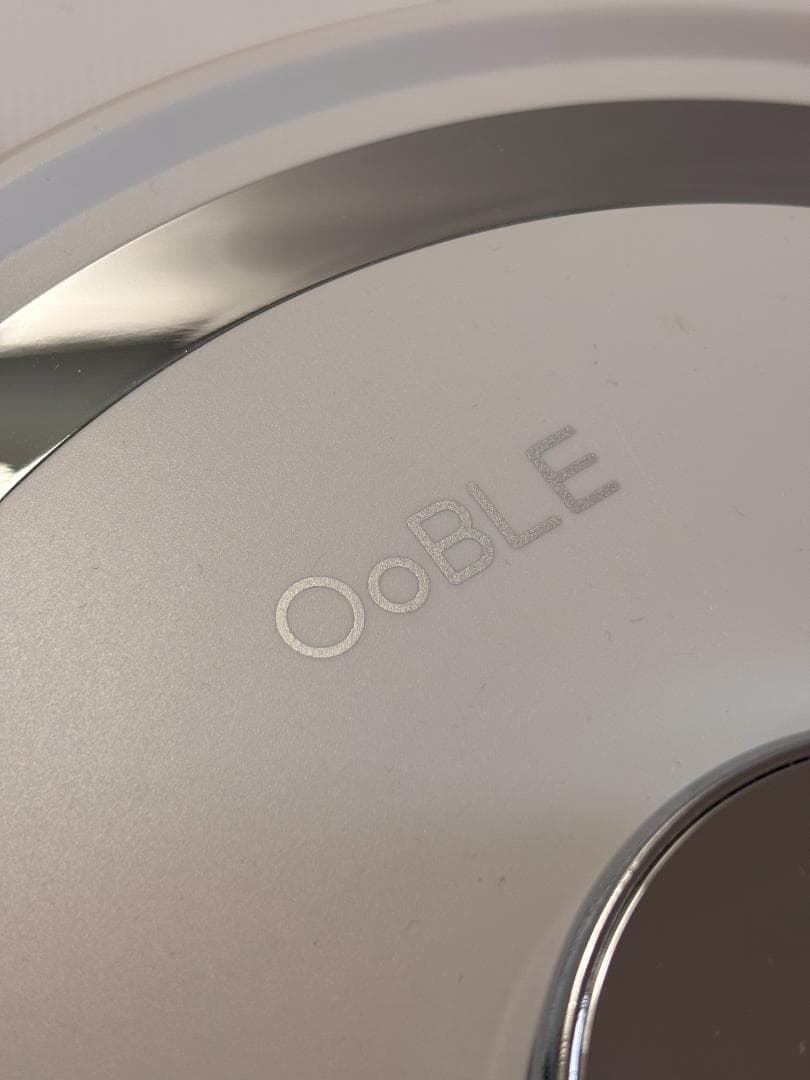 OoBLE 真空 食品保存容器 ホワイト ステンレス USED （4）