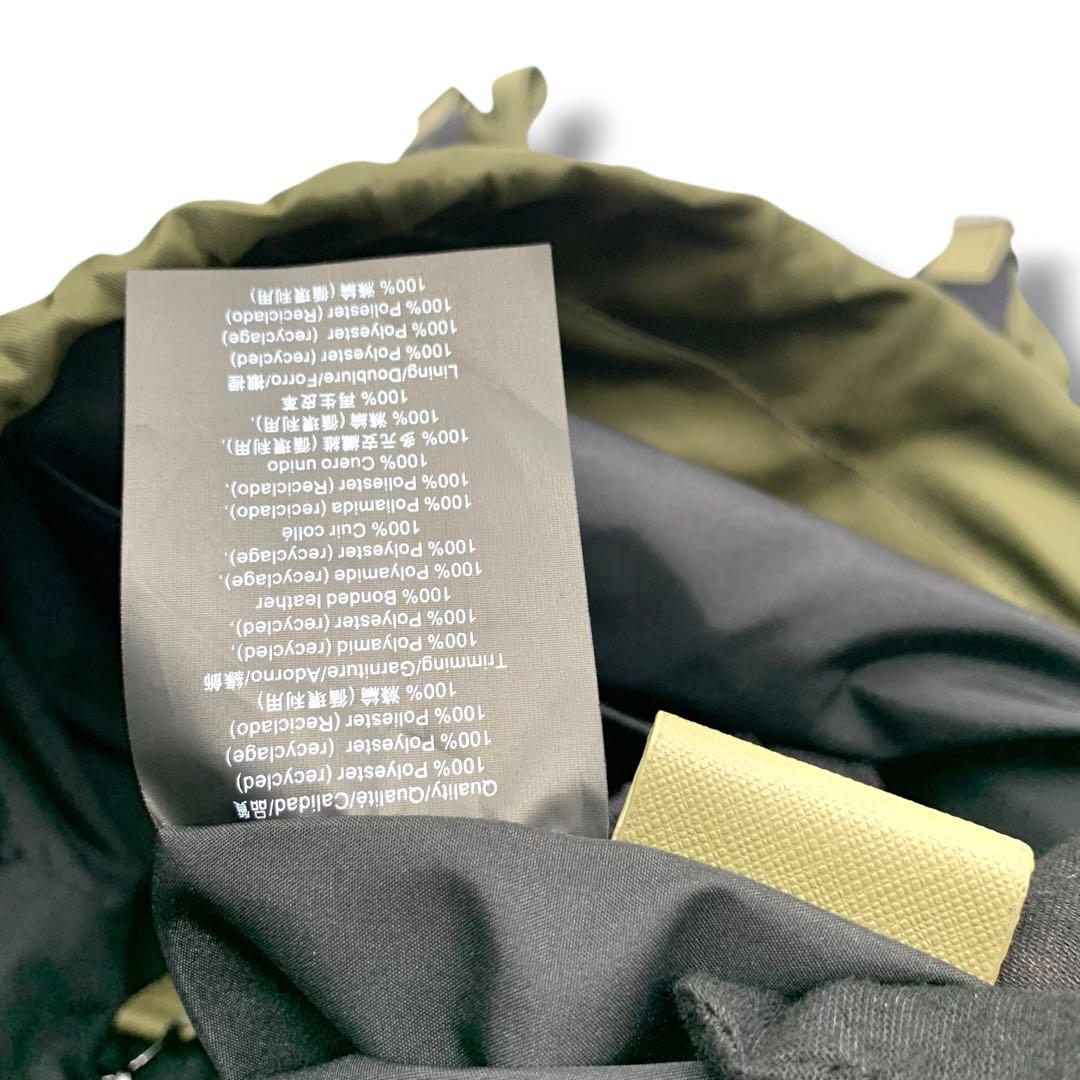 極美品　BOSSマルチポケット バックパック Double Bモノグラムトリム