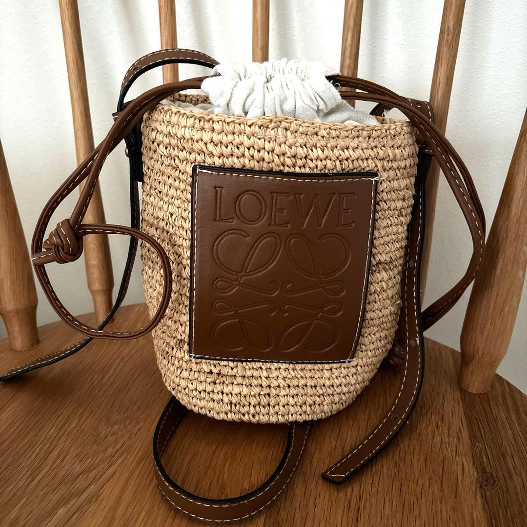 LOEWE ショルダー　カゴバッグ