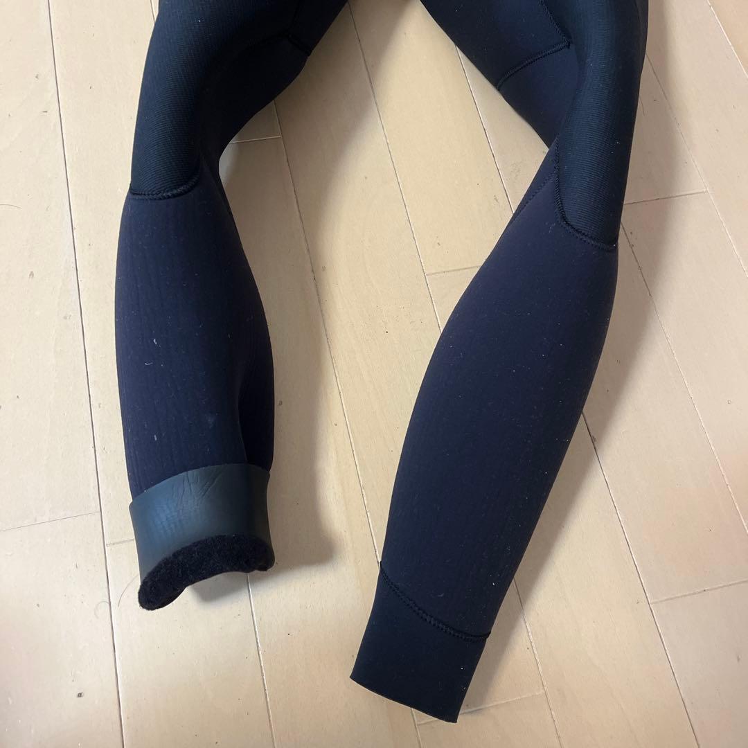 値下げ！セミドライスーツ ブラックラバー　5/3㎜フルスーツ　ＳＭサイズ