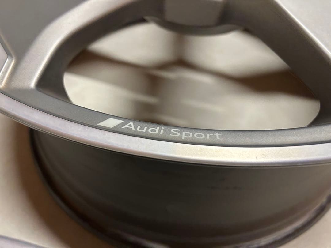 Audi sport ホイール19インチ 8j +49 RS3純正 Q3流用