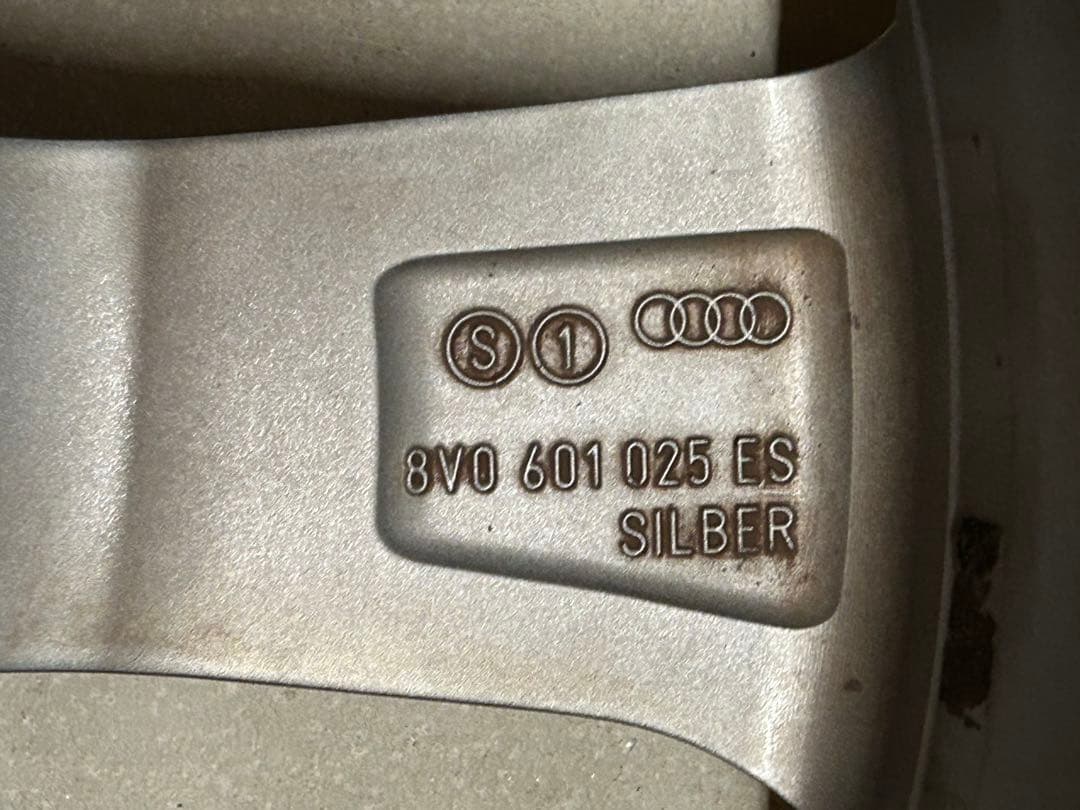 Audi sport ホイール19インチ 8j +49 RS3純正 Q3流用