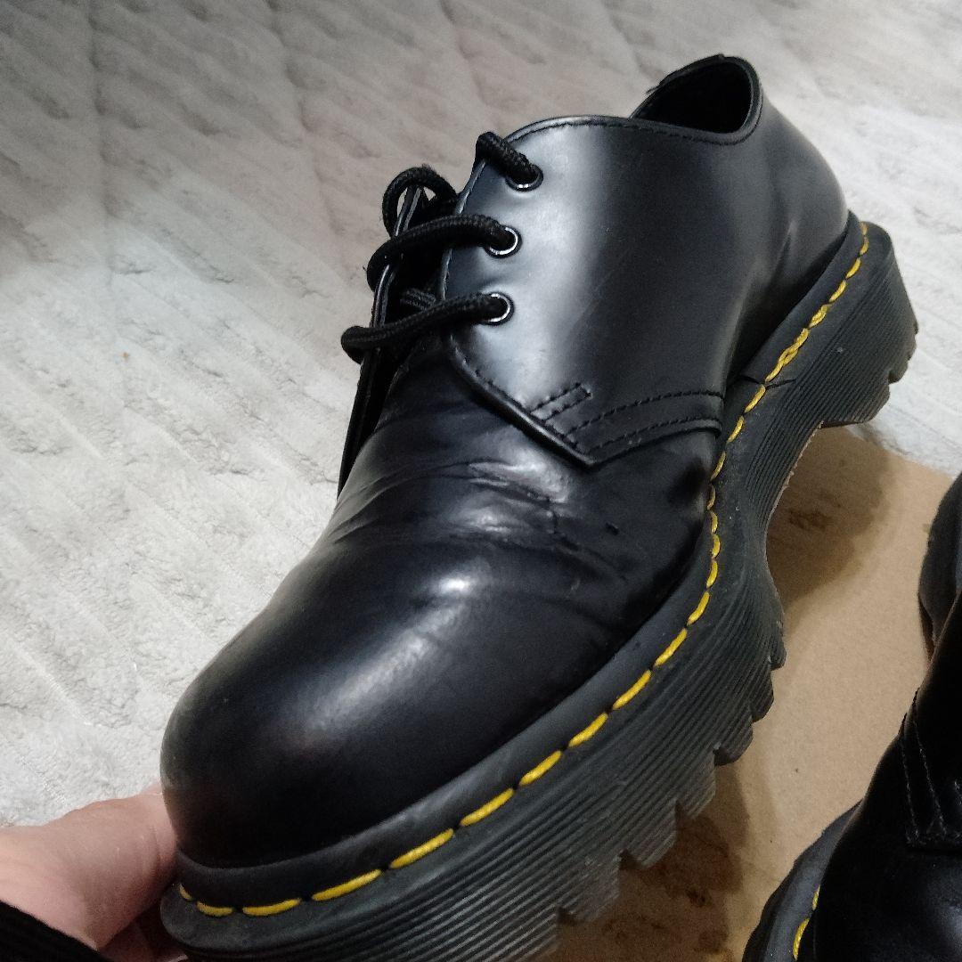 Dr. Martens 3 ホール シューズ