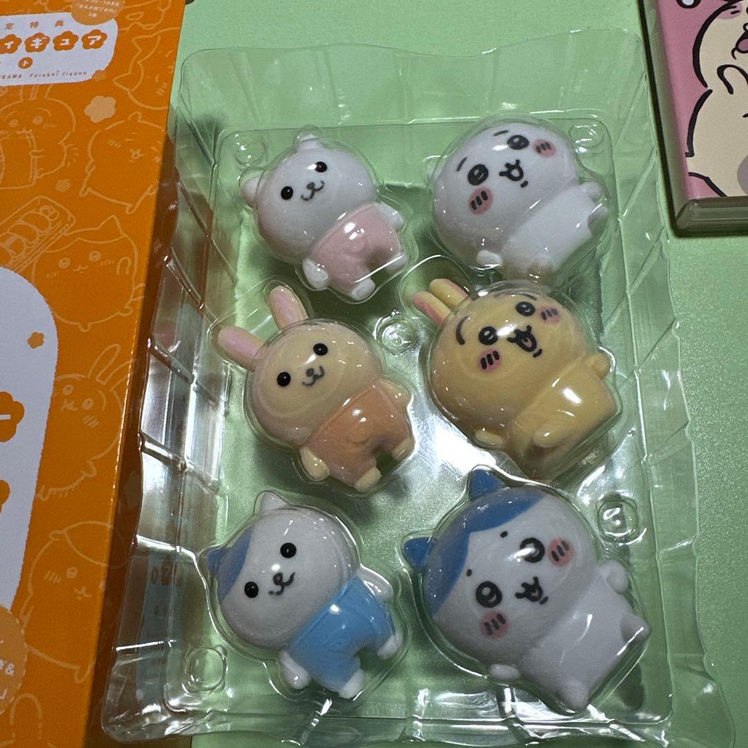 ちいかわ 豪華版 1 フロッキーフィギュア6体セット付き
