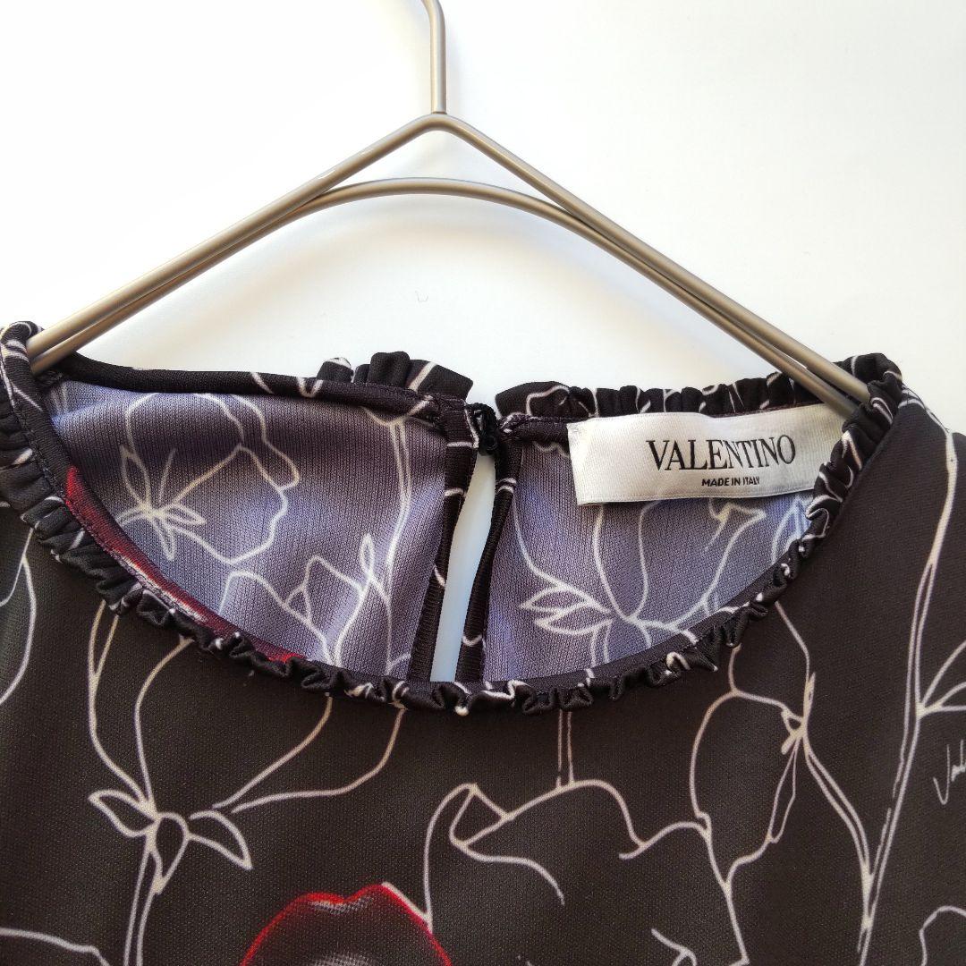 美品 ヴァレンティノ 長袖 花柄 キスマーク柄 レース ロングワンピース 黒