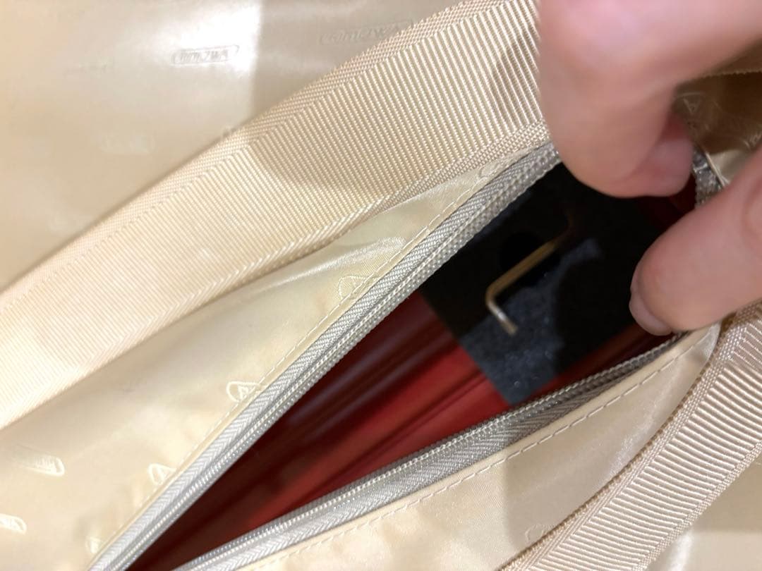 ジャッカリン リモワ サルサデラックス 104l オリエンタルレッド ４輪