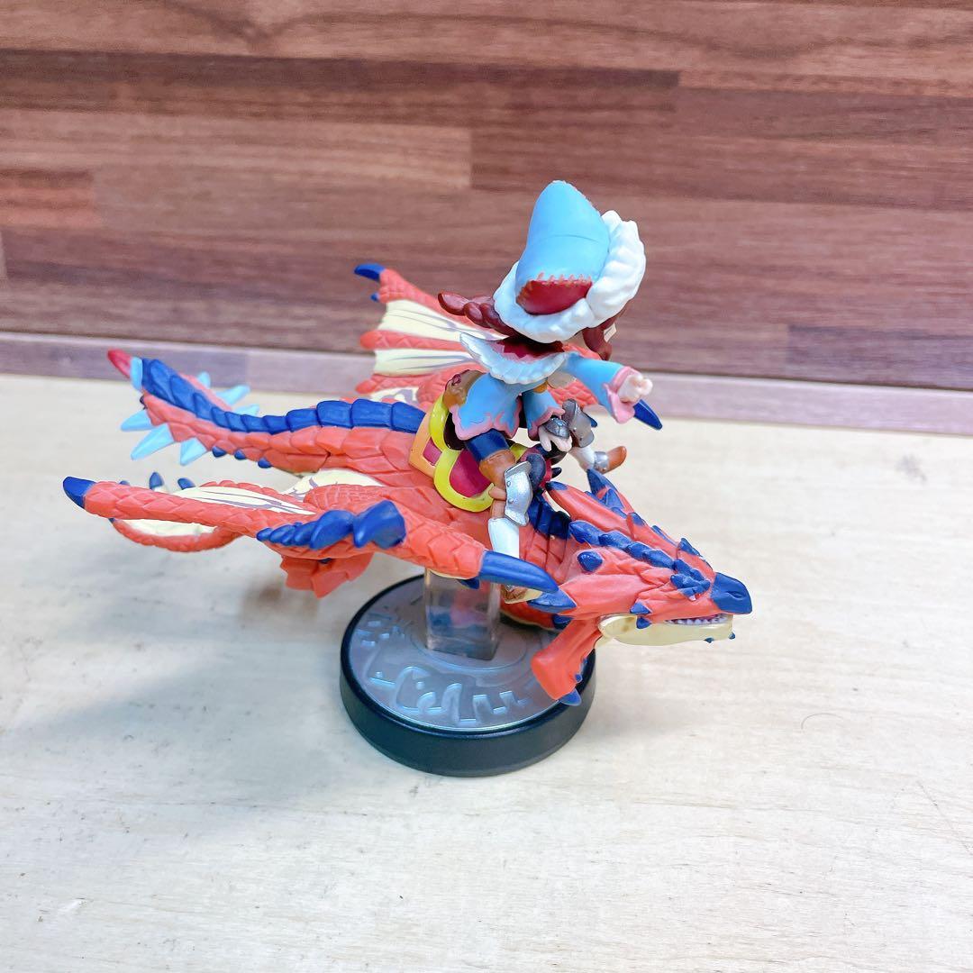 amiibo 隻眼のリオレウス&ライダー 女の子 モンスターハンター アミーボ
