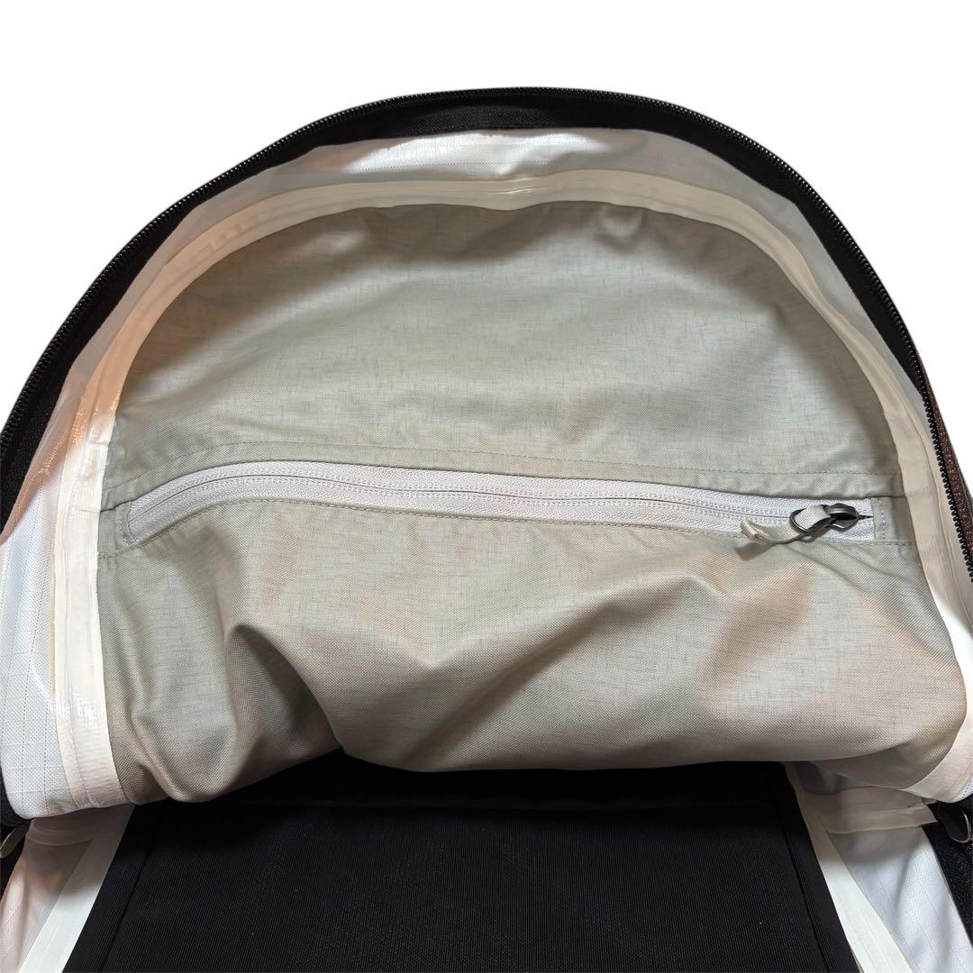 アークテリクス グランヴィル16 Black 旧モデル 廃盤品