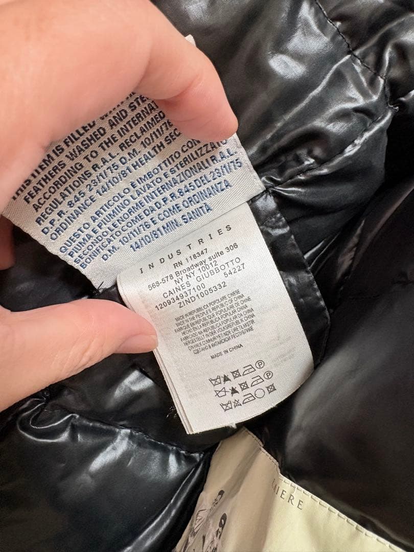 美品　モンクレール　ダウンコート