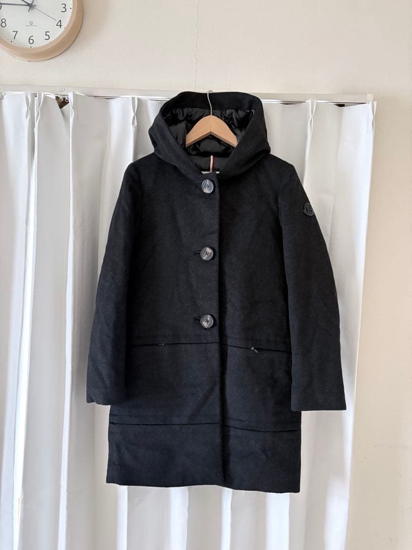美品　モンクレール　ダウンコート