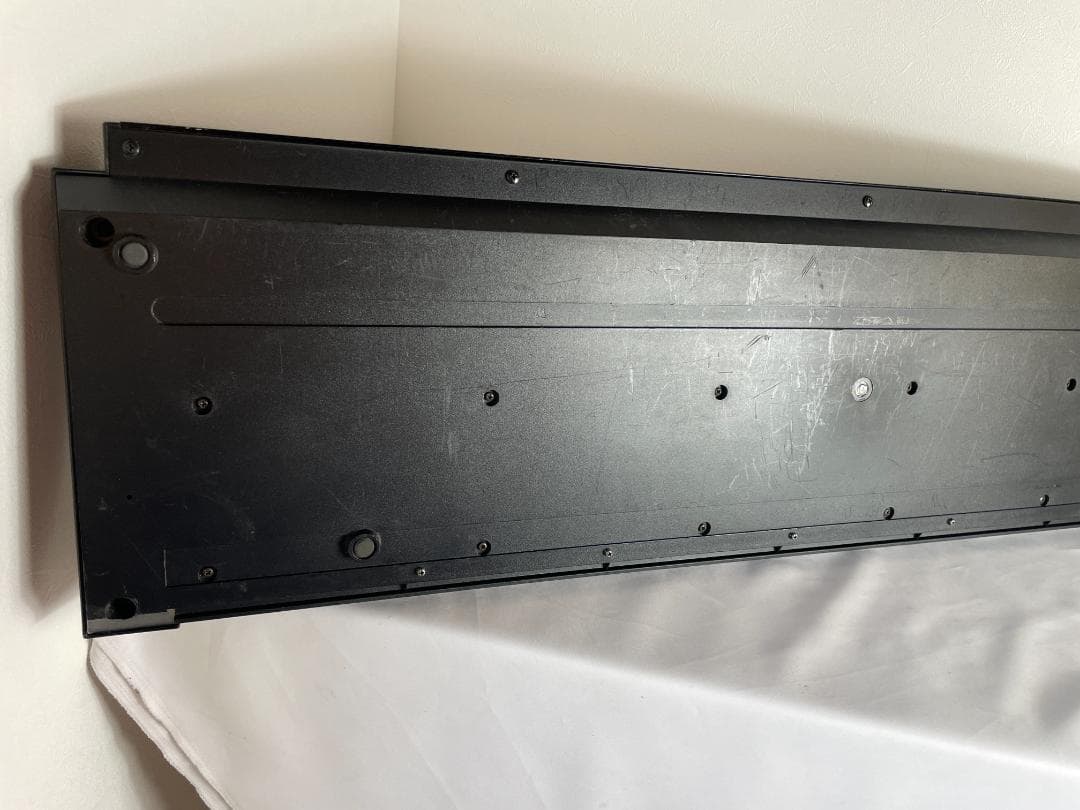 Roland Juno d シンセサイザー