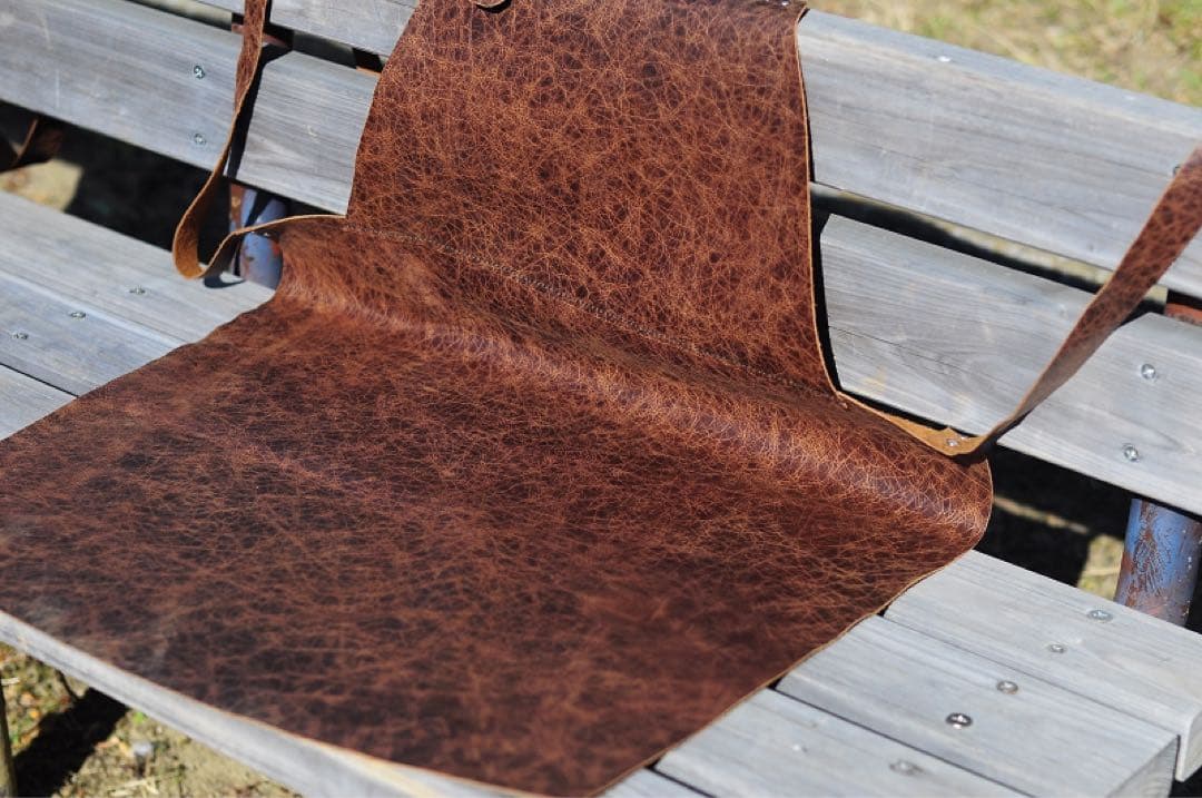 本革　レザー　エプロン フリーサイズ　シンプル　軽量型