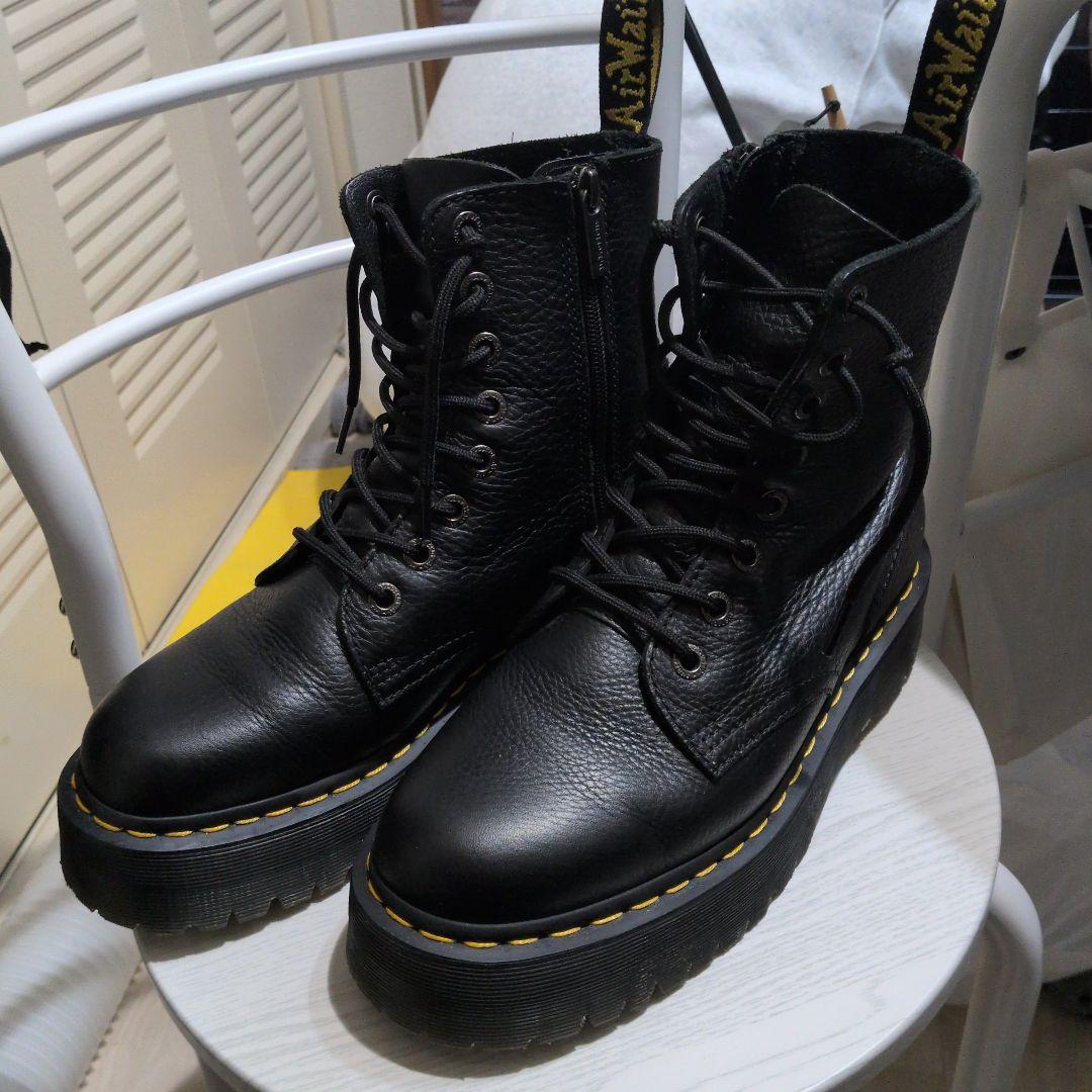 最終値下げ 極美品 ドクターマーチン ジェイドン ピサレザー UK8