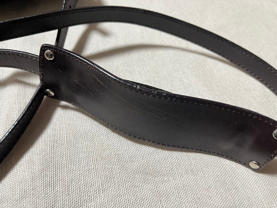 美品 ロエベ ポケッツ アナグラム 斜め掛けショルダーバッグ レザー・PVC