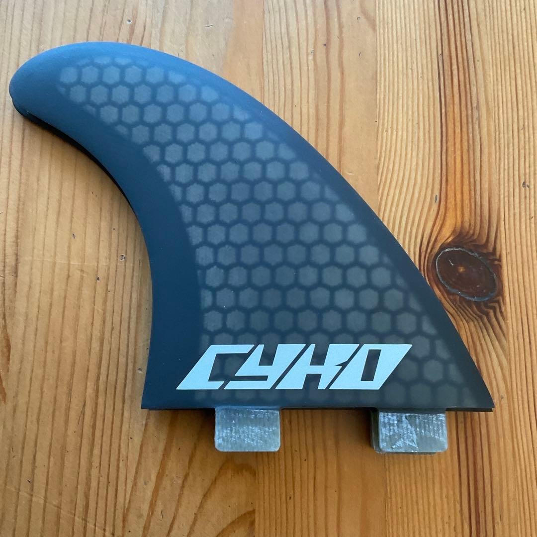 cykoサイコ　トライフィンセット　FCS オールラウンド