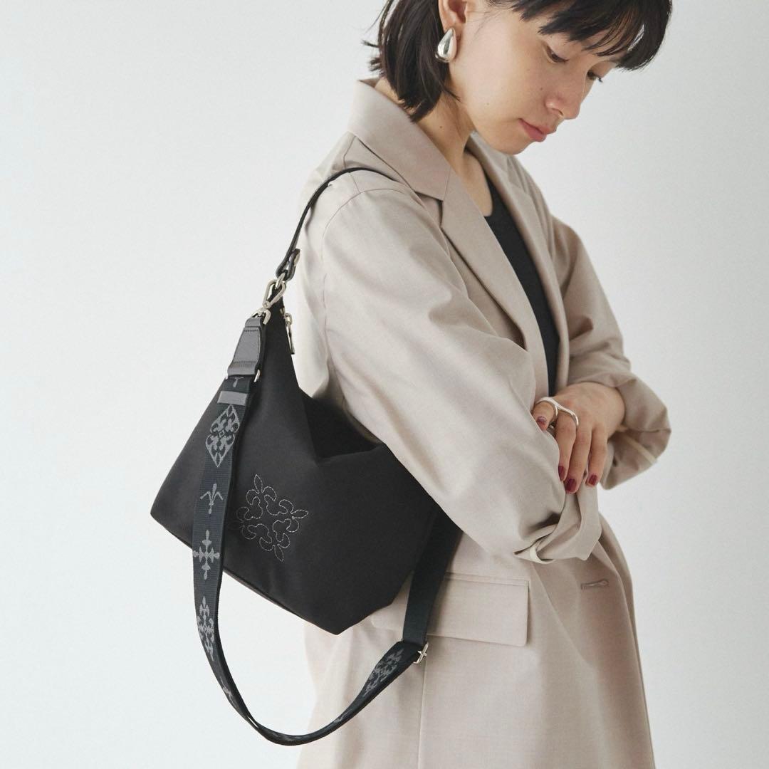 極美品　ラシット 《WEB限定》コーデュラナイロン　2WAYミニトート　ブラック