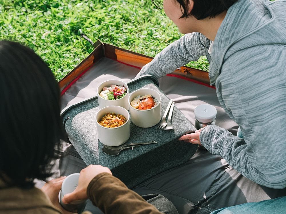 みっちゃん） peak 保温可能弁当箱　トバチ３　 ホワイト