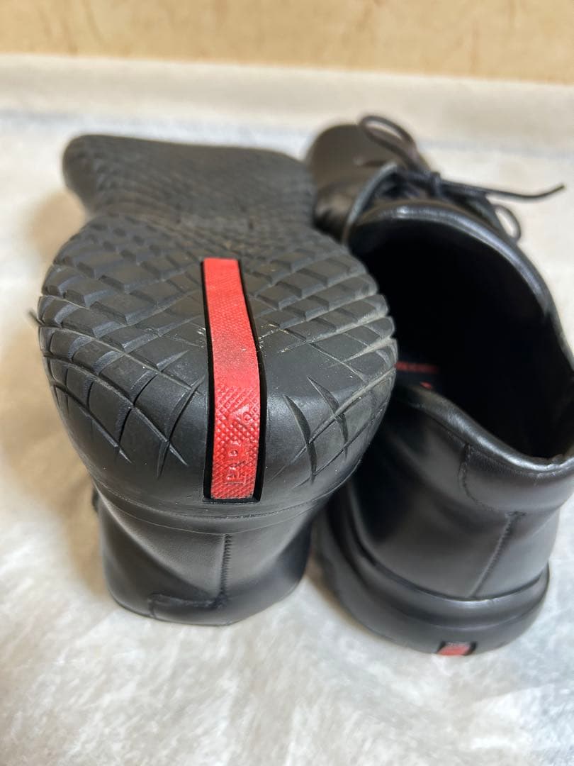 PRADA S P OＲTブラックレザー ビブラムソール　27.5 箱付き