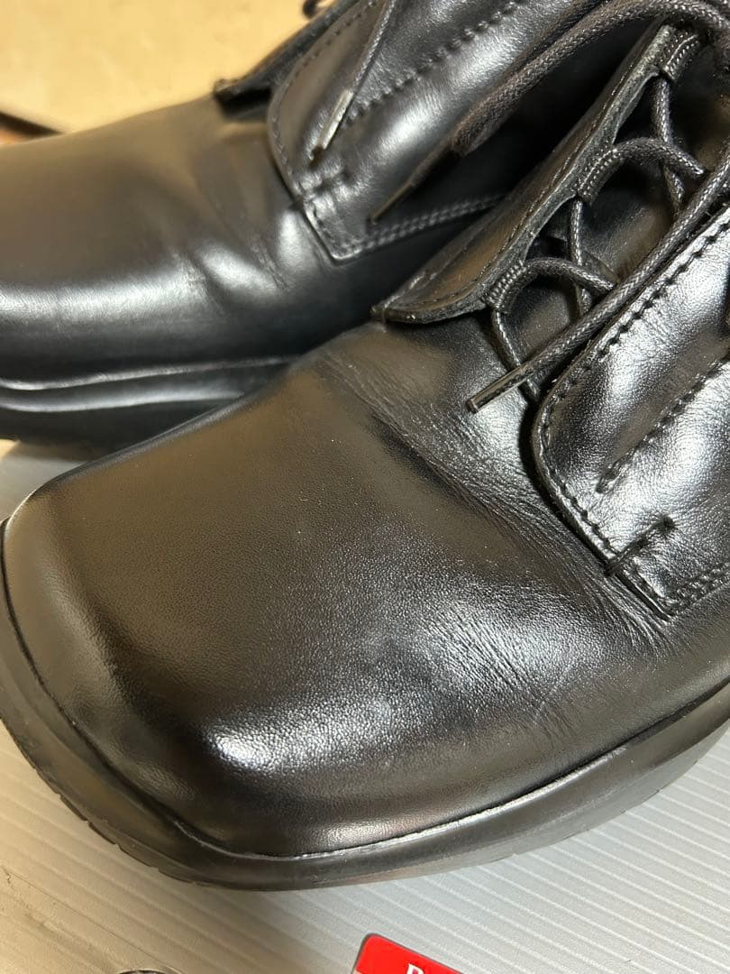 PRADA S P OＲTブラックレザー ビブラムソール　27.5 箱付き