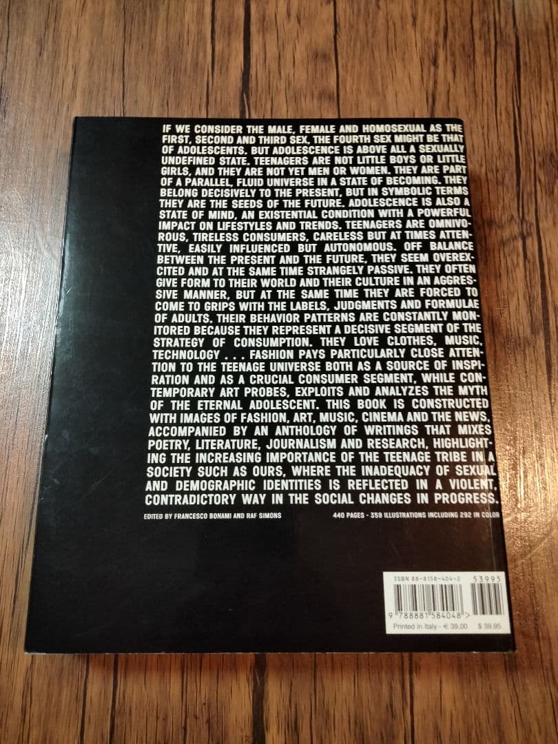 THE FOURTH SEX／Raf Simons ラフ・シモンズ