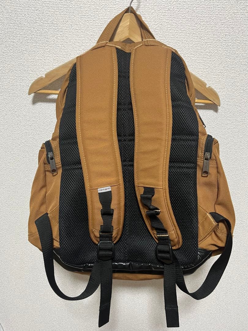 Carhartt（カーハート）レガシーデラックス / リュック/ジョングク愛用