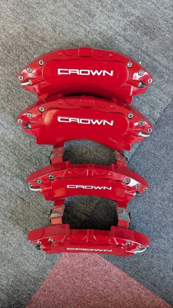 クラウンスポーツ キャリパーカバー