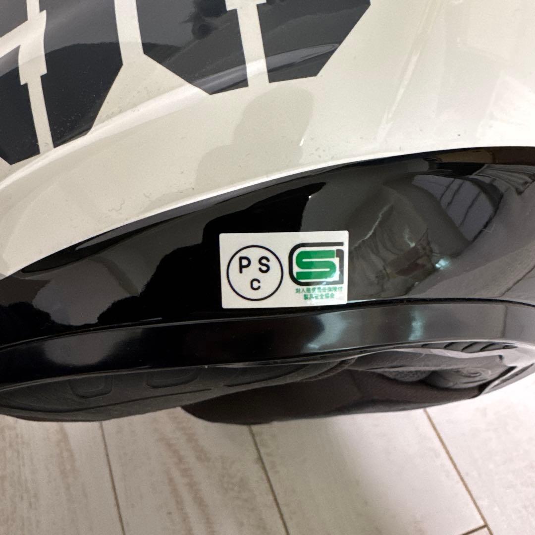 機動戦士ガンダムBIKEHELMET νガンダムモデル