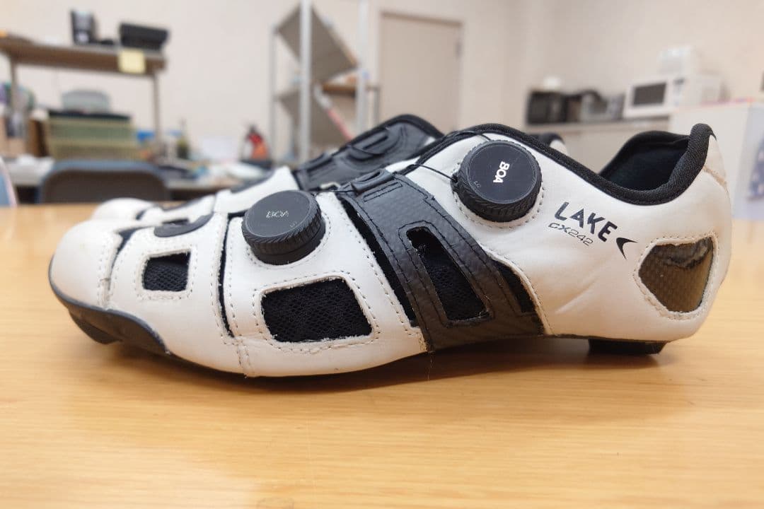 着用1回☆レイク CX242 サイクリングシューズ 26cm 白×黒 LAKE