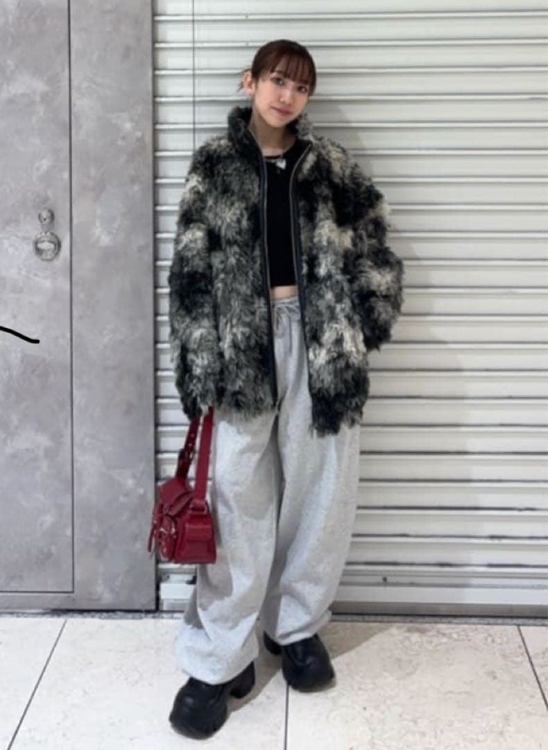 SIN新品未使用　今季　SLY CURLED BOA ブルゾン　サイズ２